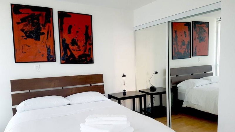 Preview image for 65 Bremner Blvd #2908, Toronto