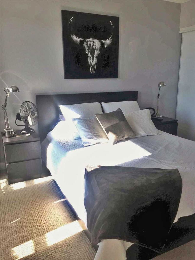 Preview image for 10 Capreol Crt #306, Toronto