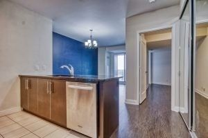 Preview image for 825 Church St #807, Toronto