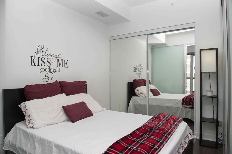 Preview image for 20 Bruyeres Mews #909, Toronto