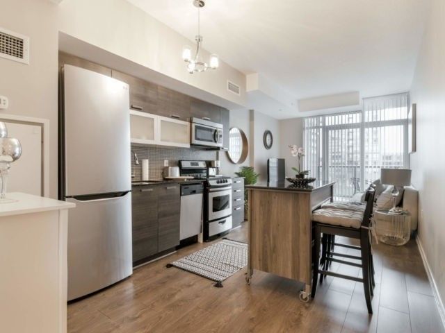 Preview image for 36 Lisgar St #630, Toronto