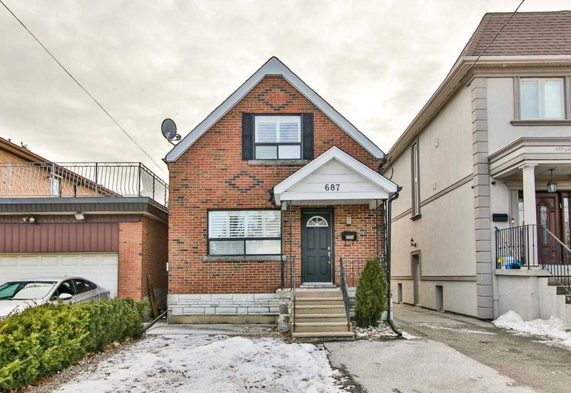 Preview image for 687 Glencairn Ave, Toronto