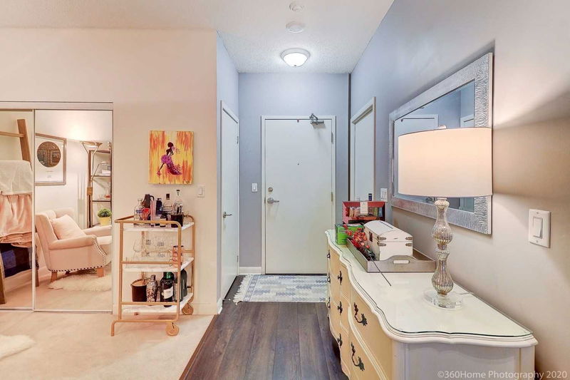 Preview image for 15 Bruyeres Mews #610, Toronto