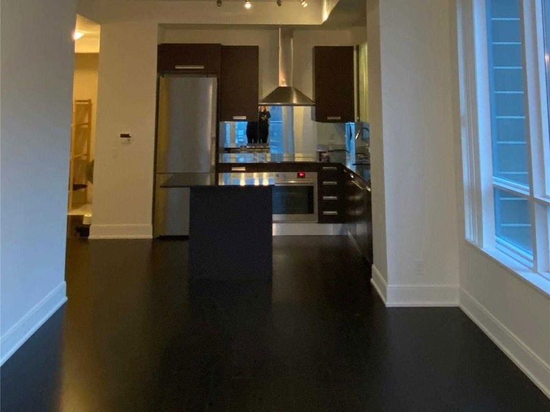 Preview image for 21 Balmuto St #904, Toronto