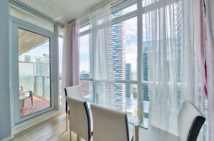 Preview image for 65 Bremner Blvd #3501, Toronto