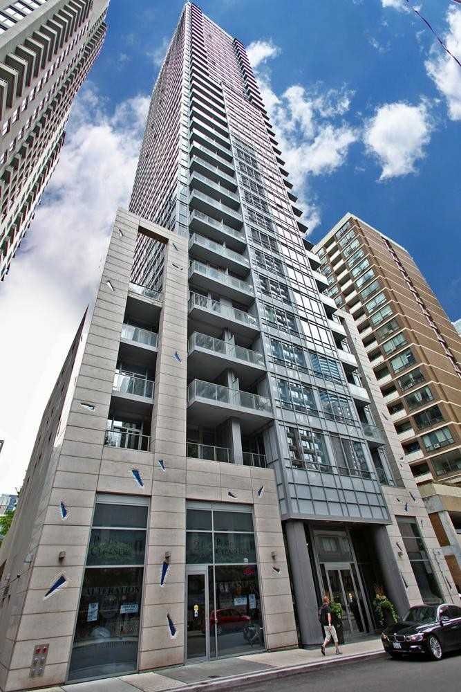 Preview image for 21 Balmuto St #1501, Toronto