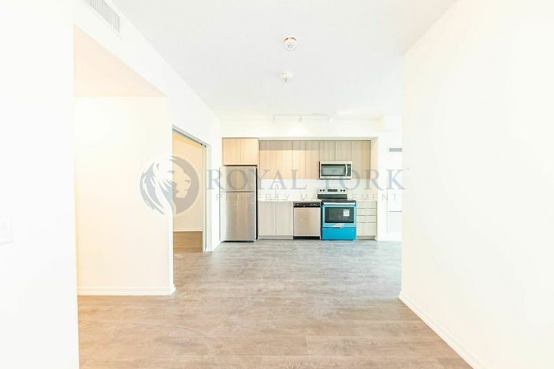 Preview image for 3237 Bayview Ave #1210, Toronto