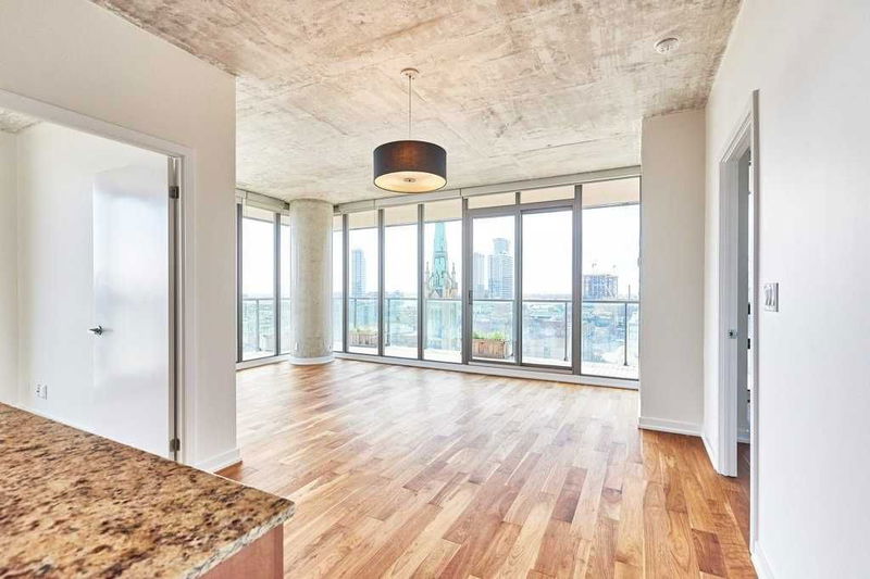 Preview image for 33 Lombard St #1508, Toronto