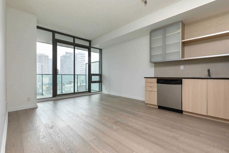 Preview image for 33 Lombard St #1005, Toronto
