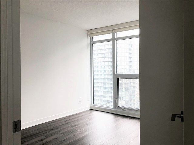 Preview image for 70 Queens Wharf Rd #1806, Toronto