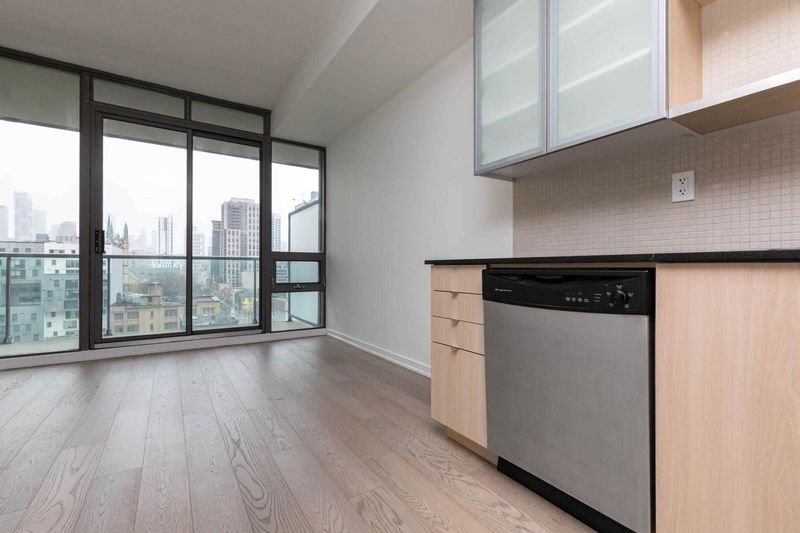 Preview image for 33 Lombard St #1005, Toronto