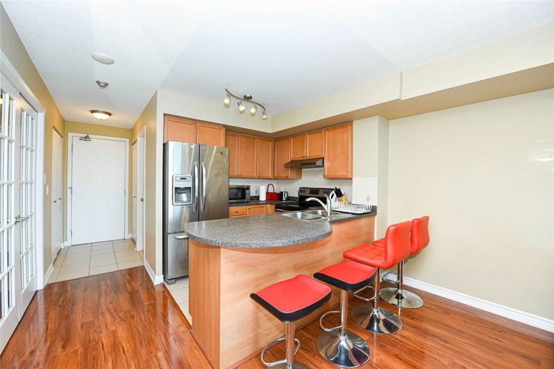 Preview image for 17 Barberry Pl #1412, Toronto