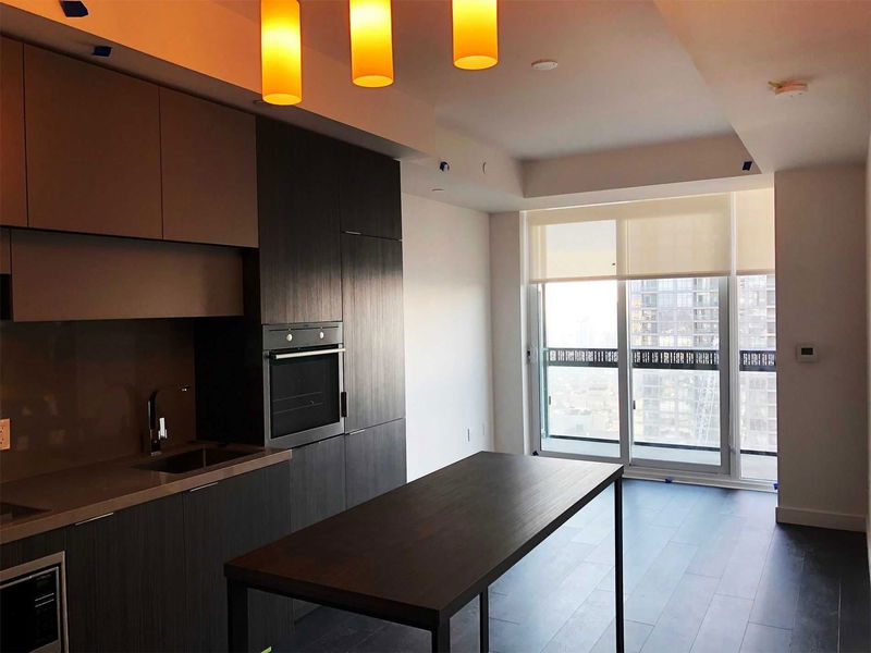 Preview image for 8 Eglinton Ave #2301, Toronto