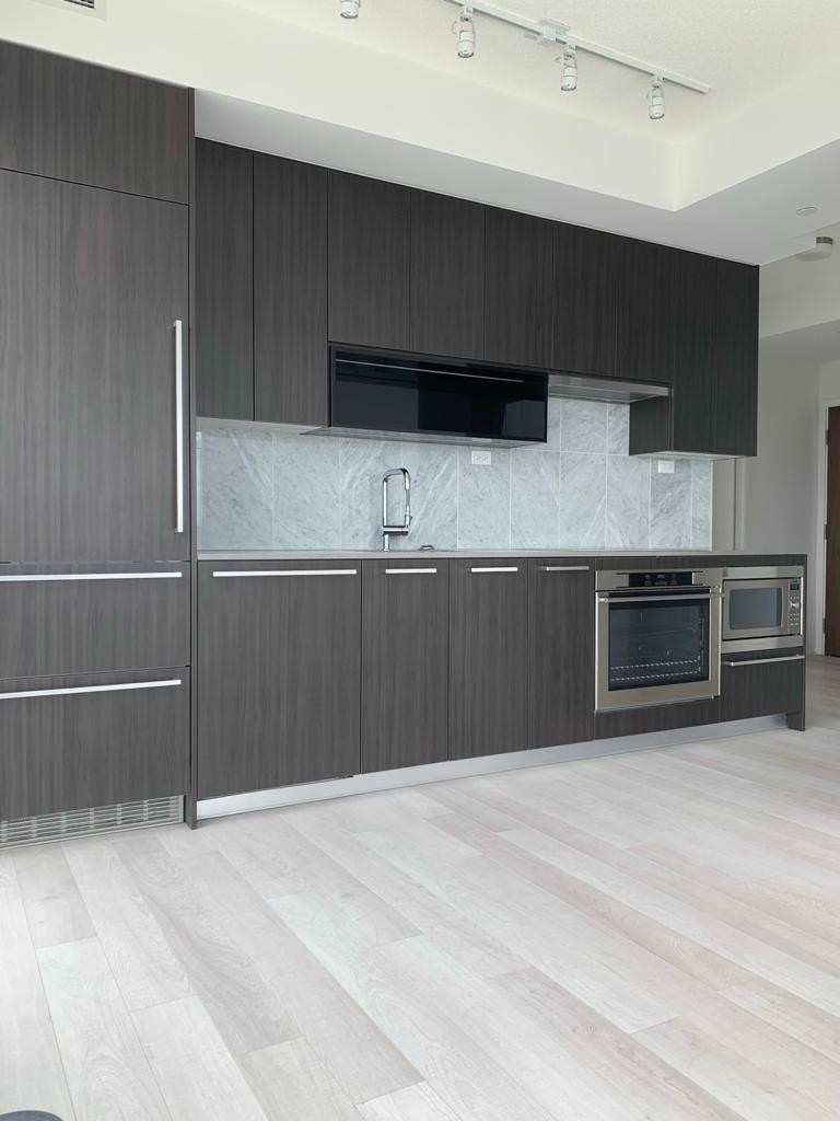 Preview image for 115 Mcmahon Dr #2903, Toronto