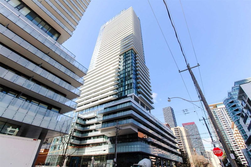 Preview image for 161 Roehampton Ave #804, Toronto