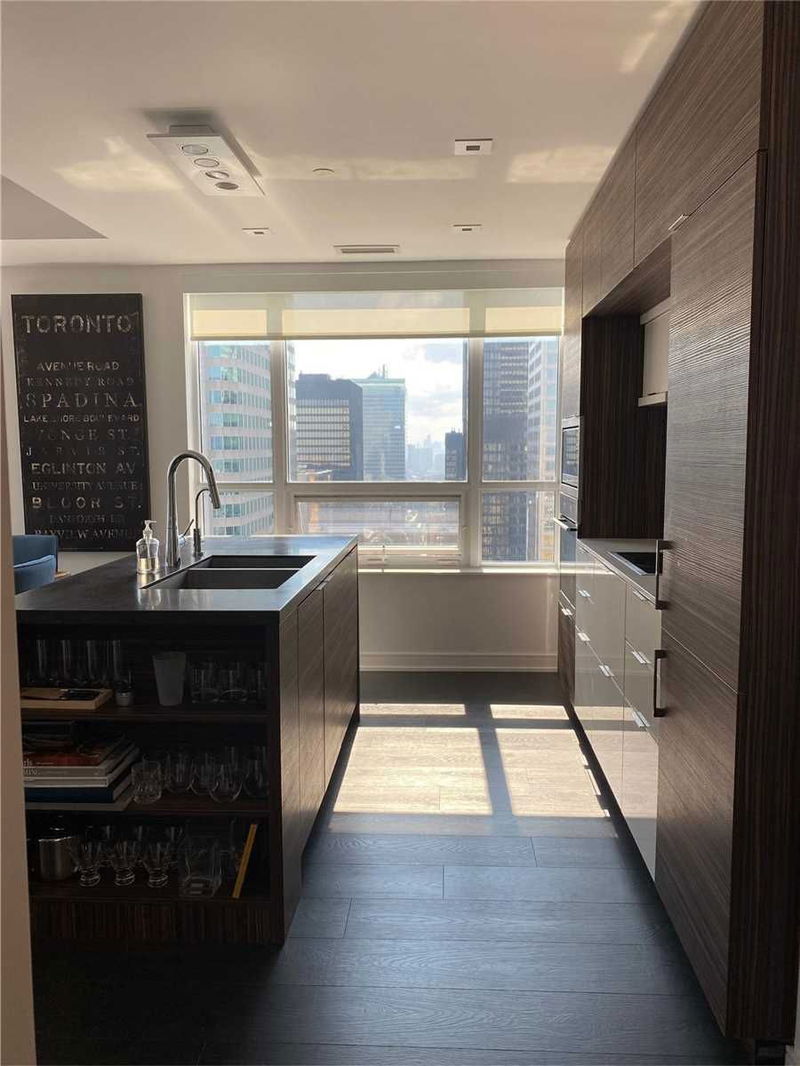 Preview image for 88 Scott St #3909, Toronto