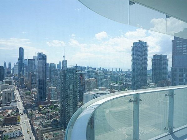 Preview image for 1 Bloor St E #3507, Toronto