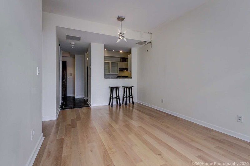 Preview image for 438 Richmond St W #1409, Toronto