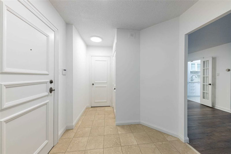 Preview image for 3800 Yonge St #103, Toronto