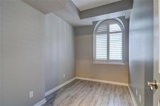 Preview image for 32 Stadium Rd #377, Toronto