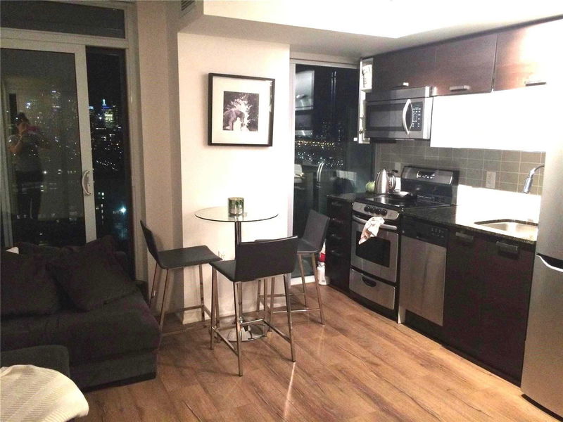 Preview image for 36 Lisgar St #2121E, Toronto