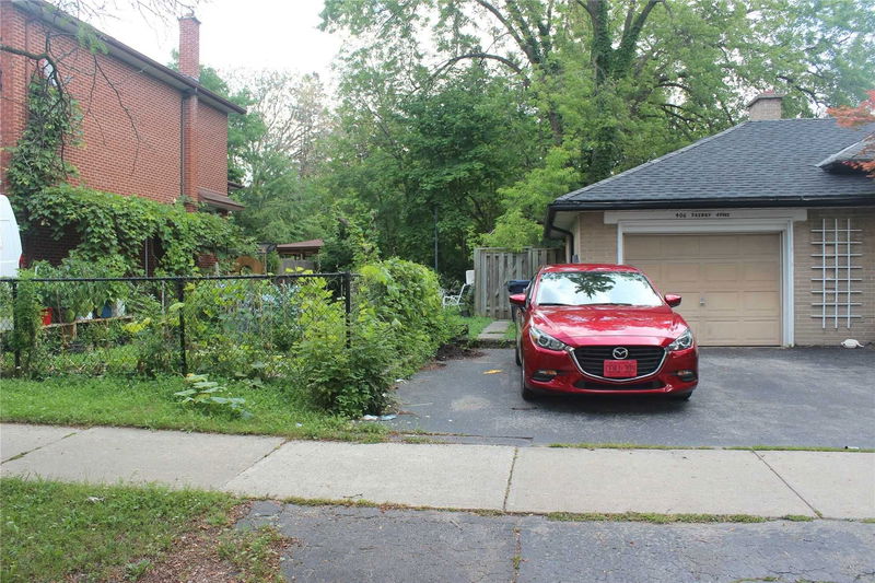 Preview image for 406 Drewry Ave, Toronto