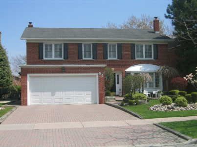 Preview image for 55 Riderwood Dr, Toronto