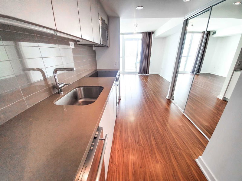 Preview image for 75 Queens Wharf Rd #2309, Toronto