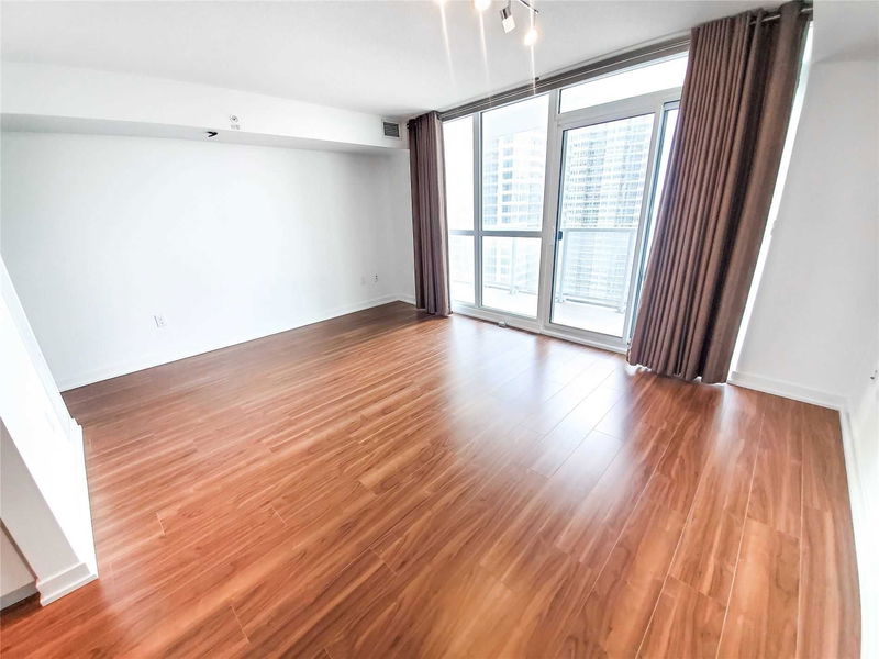 Preview image for 75 Queens Wharf Rd #2309, Toronto