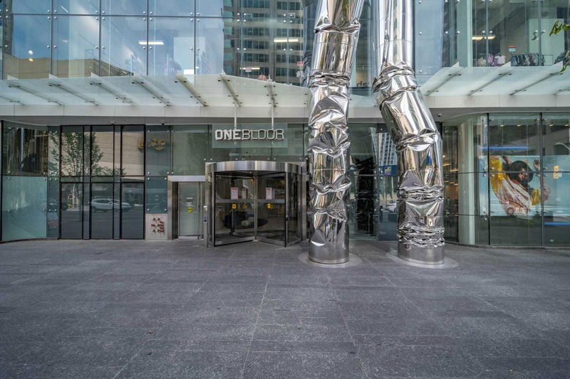 Preview image for 1 Bloor St E #3507, Toronto