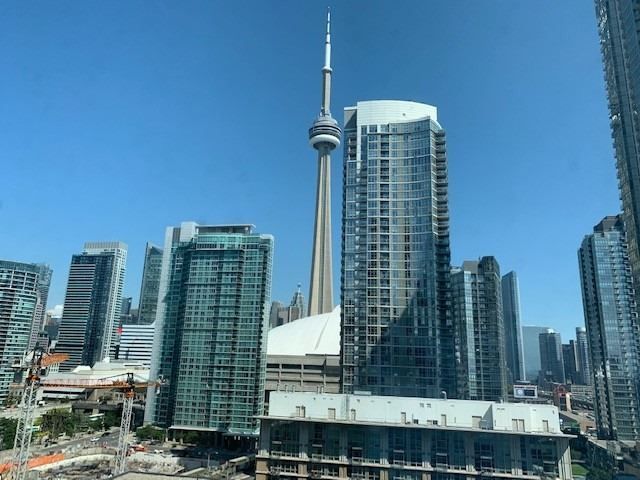Preview image for 15 Fort York Blvd #1709, Toronto