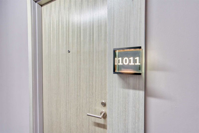 Preview image for 111 Bathurst St #1011, Toronto