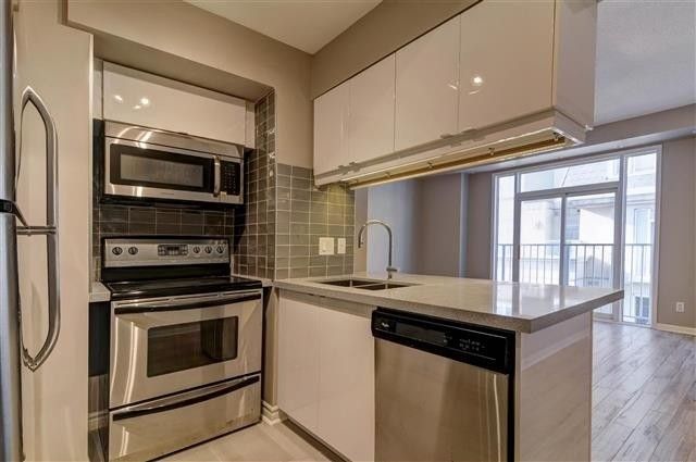 Preview image for 32 Stadium Rd #377, Toronto