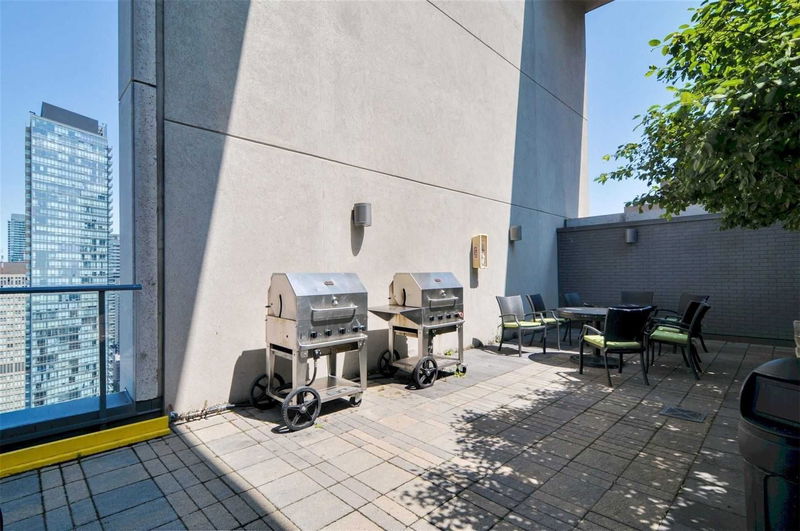 Preview image for 770 Bay St #1212, Toronto
