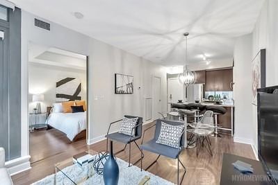 Preview image for 438 King St W #519, Toronto