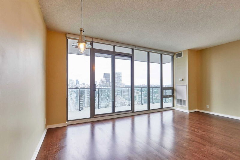 Preview image for 33 Lombard St #3005, Toronto