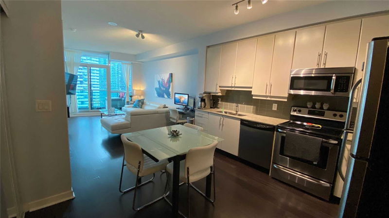 Preview image for 33 Bay St #4513, Toronto