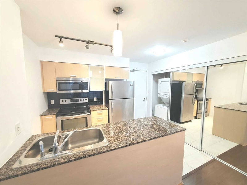 Preview image for 38 Grenville St #2609, Toronto