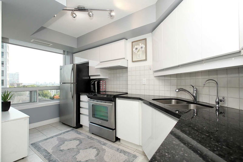 Preview image for 2 Rean Dr #808, Toronto