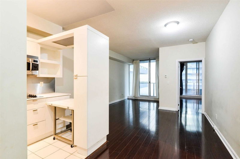 Preview image for 111 Elizabeth St #1238, Toronto