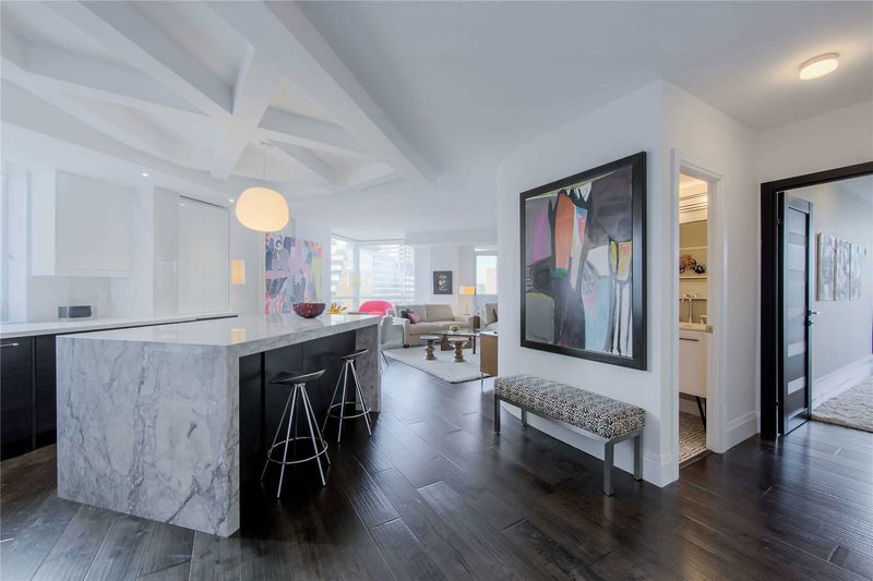 Preview image for 20 Collier St #1008, Toronto