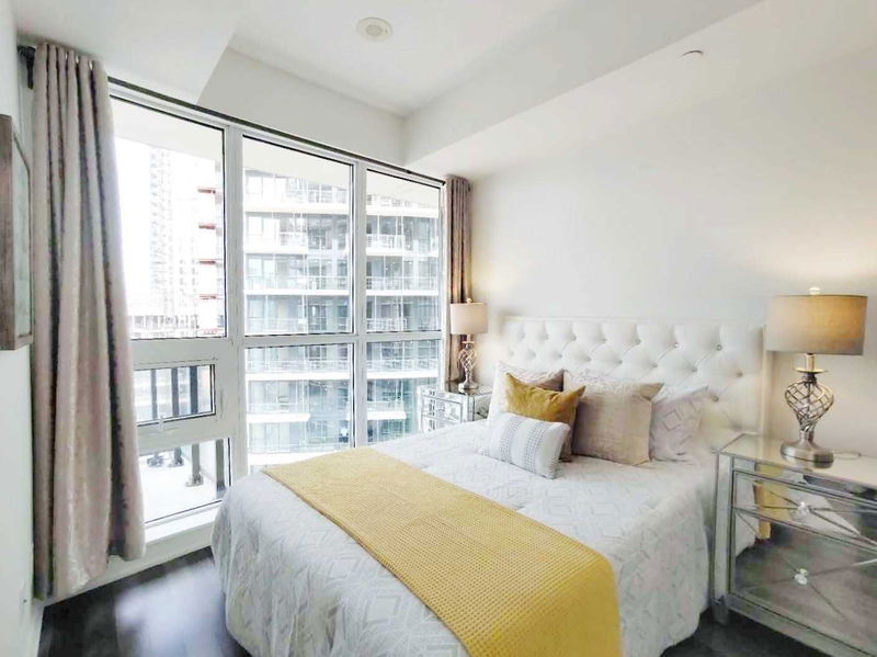 Preview image for 51 East Liberty St #1705, Toronto