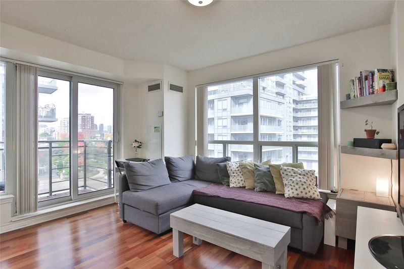 Preview image for 19 Barberry Pl #603, Toronto