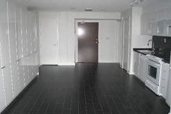 Preview image for 10 Capreol Crt #821, Toronto