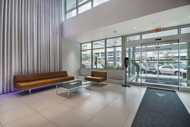 Preview image for 10 Navy Wharf Crt #803, Toronto