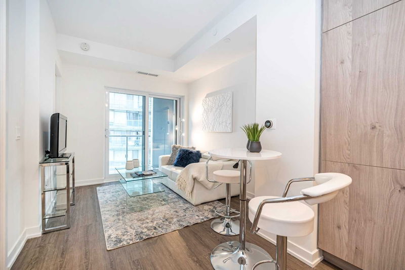 Preview image for 1 Yorkville Ave #1506, Toronto