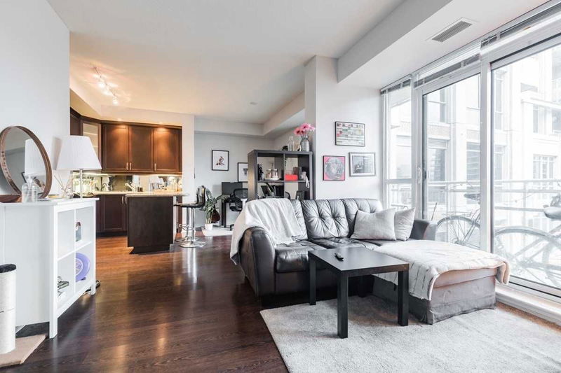 Preview image for 628 Fleet St #916, Toronto
