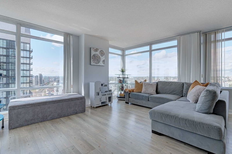 Preview image for 25 Telegram Mews #3910, Toronto