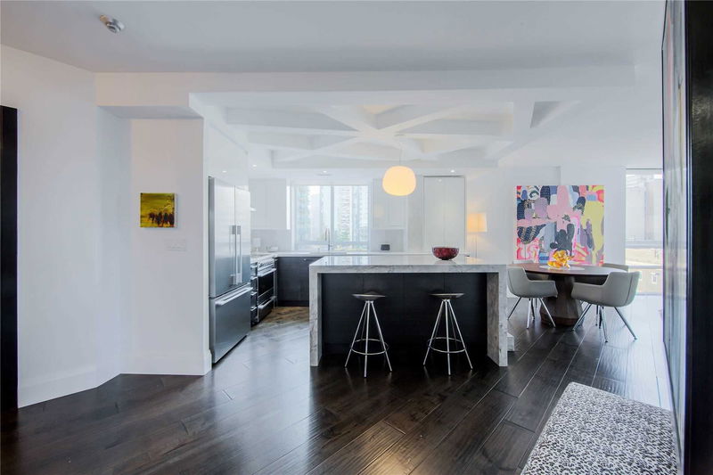 Preview image for 20 Collier St #1008, Toronto