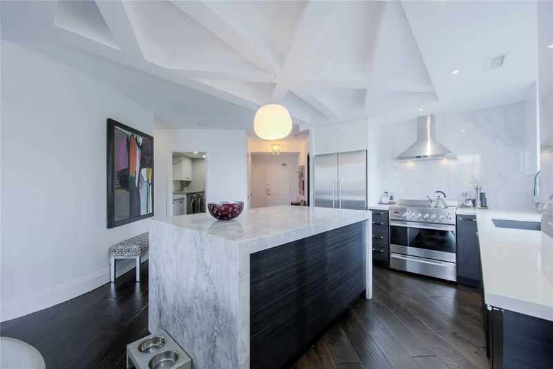 Preview image for 20 Collier St #1008, Toronto